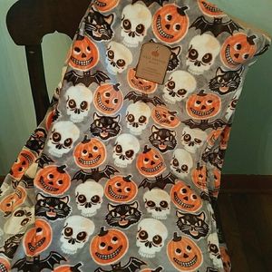 Vintage Halloween 60x70 Fleece Throw Blanket NWT